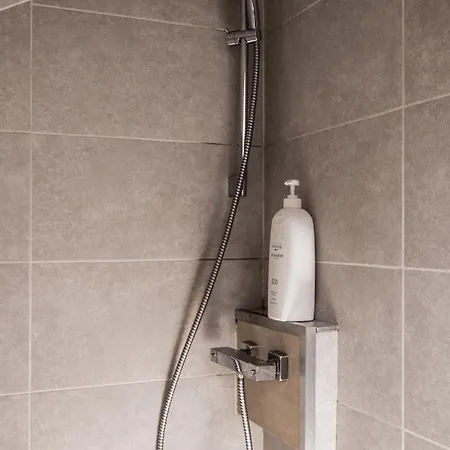 Le Vannerie - Coeur Historique - Equipe * דיז'ון