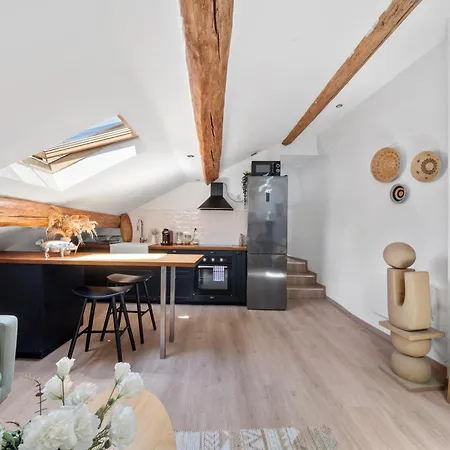 Le Vannerie - Coeur Historique - Equipe דירה *