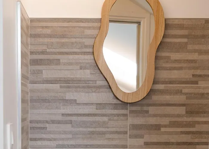 Le Vannerie - Coeur Historique - Equipe