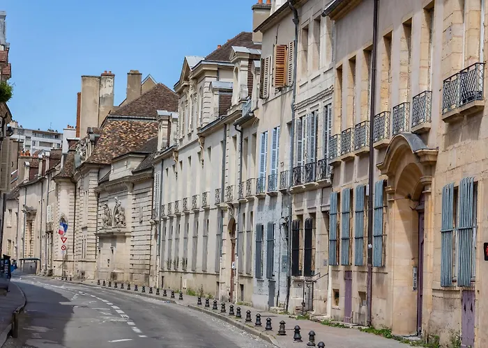 Le Vannerie - Coeur Historique - Equipe Apartment *